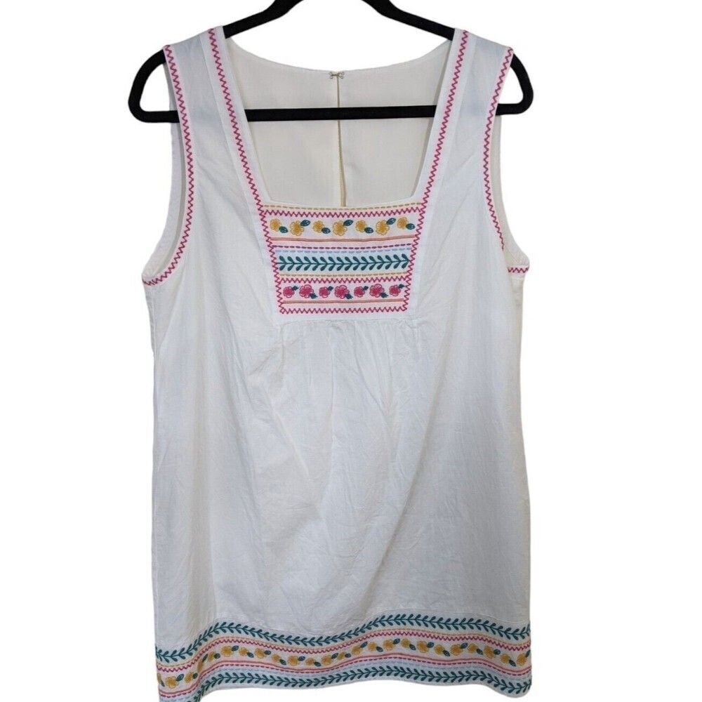 BCBGeneration Mini Dress Embroidered Floral Square Neck Oversized Small